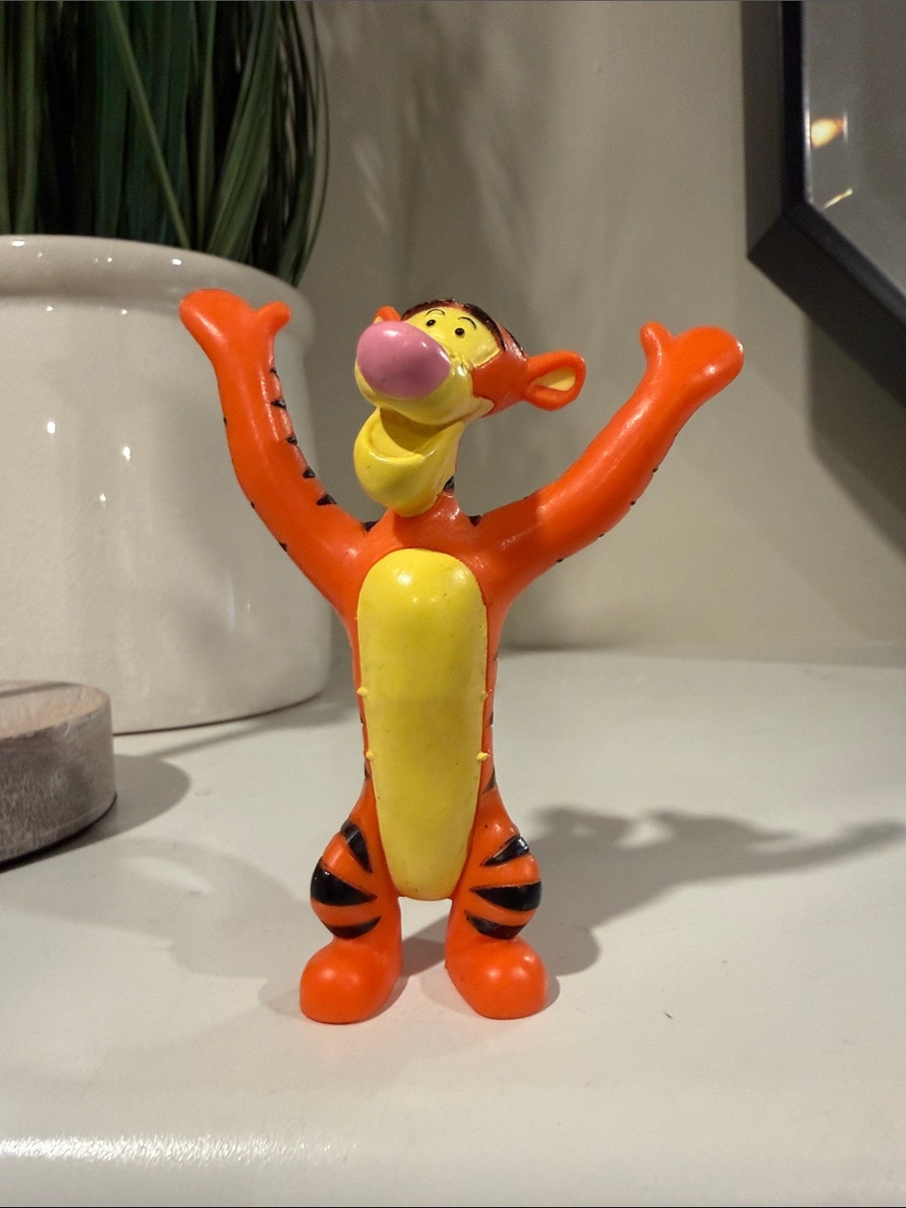 Disney Tigger figure -Excellent condition! toys toy kids figures winnie the pooh